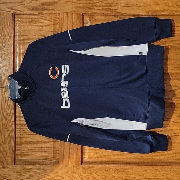 NFL Tops - Chicago Bears Zip light weight Sweatshirt Womens size Medium